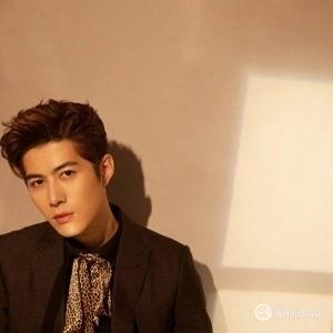 陈学冬资料简介,多才多艺的影视新星，从偶像到实力派演员的蜕变之路